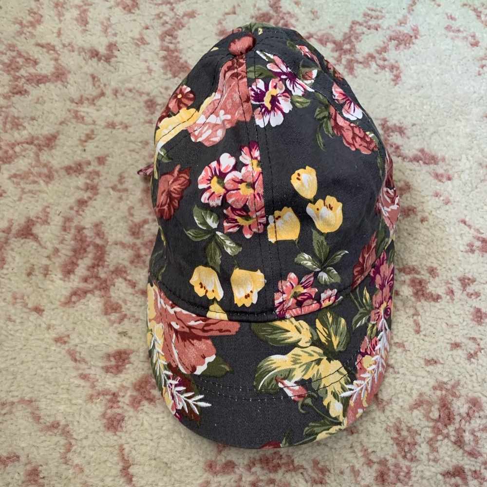 Super Cute Women’s Hat